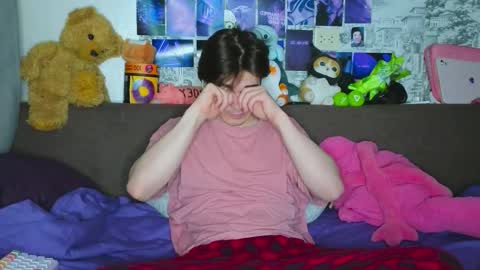 Snapshot of ololkd chatting on October 26, 9:50 pm Tony online show from October 26, 9:50 pm