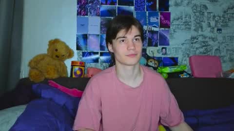 Snapshot of ololkd chatting on October 22, 9:40 pm Tony online show from October 22, 9:40 pm