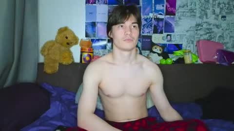 Snapshot of ololkd chatting on October 27, 10:01 pm Tony online show from October 27, 10:01 pm