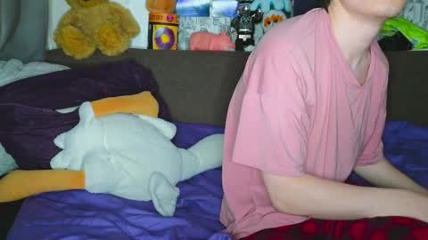 Snapshot of ololkd chatting on October 28, 10:12 pm Tony online show from October 28, 10:12 pm