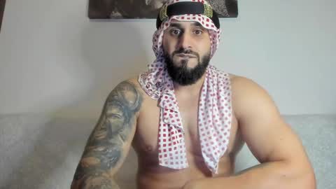 Snapshot of omar_xoxo chatting on September 23, 8:52 pm Omar online show from September 23, 8:52 pm