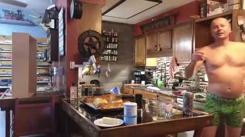 Snapshot of omfgy chatting on October 27, 10:12 pm Norm online show from October 27, 10:12 pm