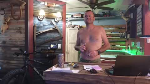 Snapshot of omfgy chatting on October 13, 9:10 pm Norm online show from October 13, 9:10 pm