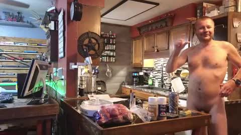 Snapshot of omfgy chatting on October 15, 10:17 pm Norm online show from October 15, 10:17 pm