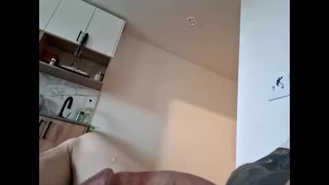 omgbigguy online show from February 16, 5:44 pm