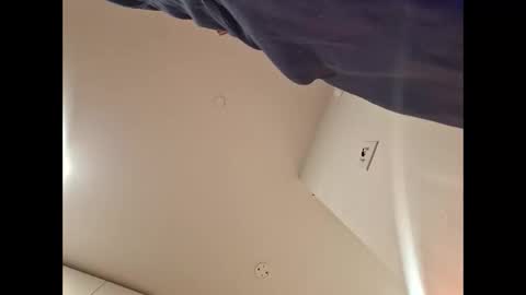 omgbigguy online show from February 20, 12:07 pm