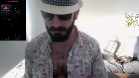 ona nisme online show from March 22, 4:34 pm