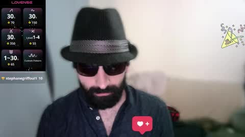 Snapshot of ona_nisme chatting on October 12, 5:07 pm ona nisme online show from October 12, 5:07 pm