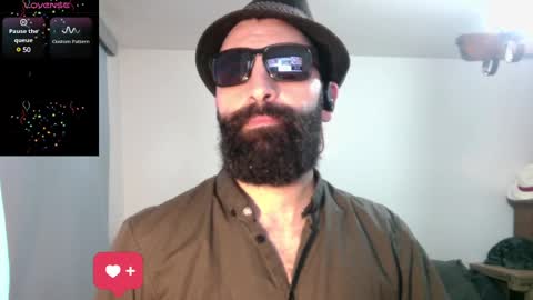 ona nisme online show from February 23, 5:04 pm