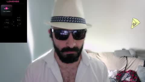 ona nisme online show from March 7, 11:41 am