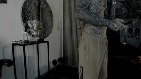 Snapshot of onceagain97_ chatting on November 2, 3:55 am ... online show from November 2, 3:55 am