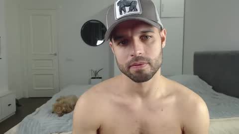 Snapshot of onebestlover chatting on March 9, 7:59 pm onebestlover online show from March 9, 7:59 pm