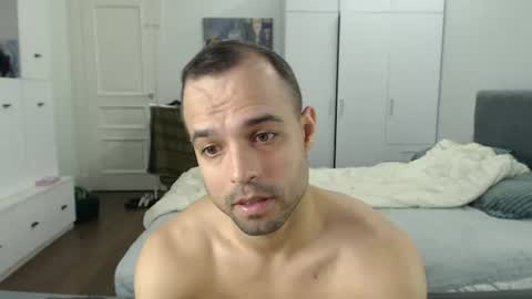 onebestlover online show from July 27, 8:54 am