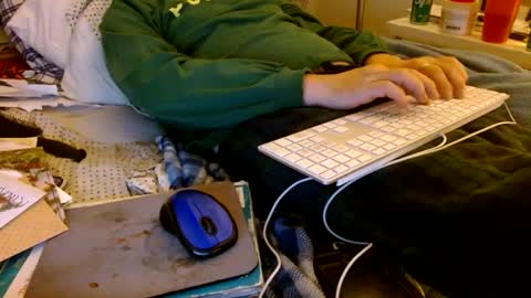 Snapshot of onemattu chatting on January 24, 7:19 am Mattu online show from January 24, 7:19 am