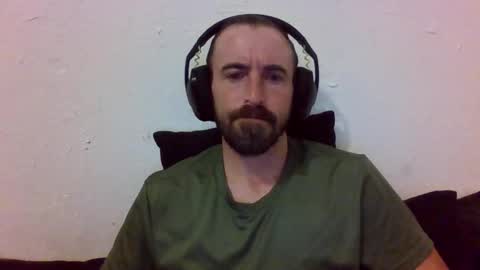 Snapshot of oniyoshiken chatting on October 26, 10:01 pm oniyoshiken online show from October 26, 10:01 pm