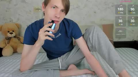 Erick  online show from February 6, 4:31 am