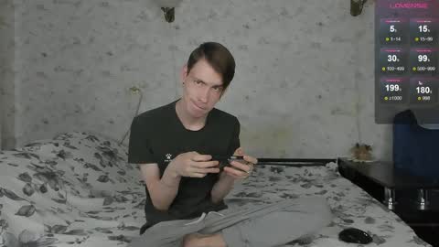 Erick  online show from April 19, 9:09 am