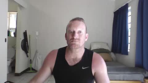 Snapshot of only_you754944 chatting on October 31, 5:53 am For me to know online show from October 31, 5:53 am