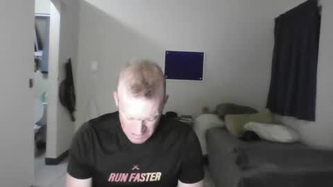 Snapshot of only_you754944 chatting on October 16, 6:16 pm For me to know online show from October 16, 6:16 pm