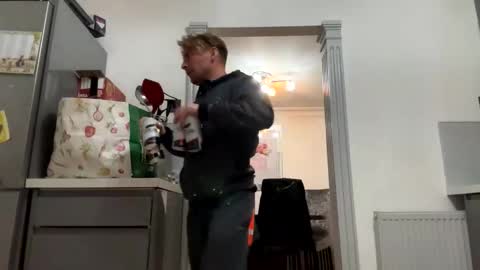 onlyloveyoutwice2016 online show from November 11, 6:35 pm