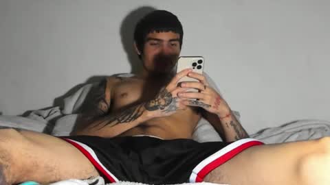 onzas_ online show from March 8, 4:38 am