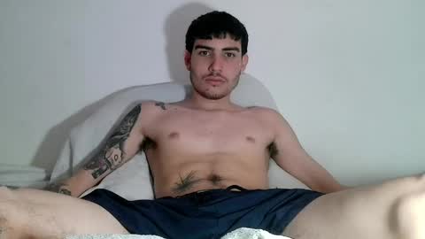 onzas_ online show from March 26, 7:40 pm