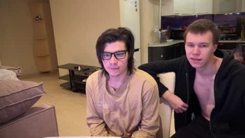 Snapshot of oofcblesssexx chatting on December 21, 6:55 pm bless god online show from December 21, 6:55 pm