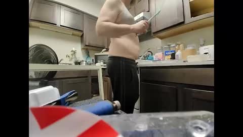 Snapshot of opalockajoe chatting on February 20, 9:33 am TsJojo online show from February 20, 9:33 am