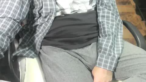 Snapshot of ore_cam chatting on October 14, 2:07 am Ore online show from October 14, 2:07 am