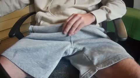 Oroborus online show from November 26, 12:30 pm