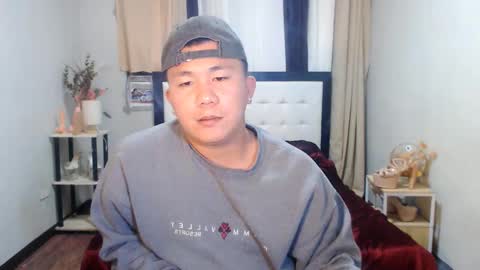 Snapshot of orson_hodge chatting on February 22, 3:10 pm orson_hodge online show from February 22, 3:10 pm