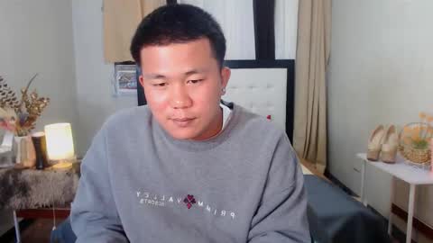 Snapshot of orson_hodge chatting on February 27, 3:37 pm orson_hodge online show from February 27, 3:37 pm