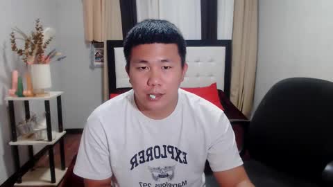 Snapshot of orson_hodge chatting on February 13, 2:42 pm orson_hodge online show from February 13, 2:42 pm