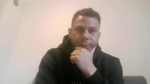 oscar2889 online show from October 6, 7:02 am