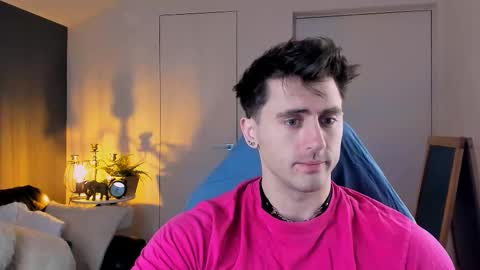 Oscar online show from November 20, 8:51 pm