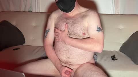 oso777_ online show from December 14, 8:43 am