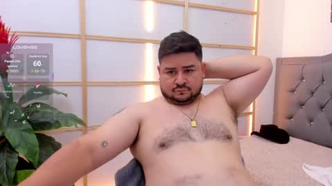 Bear Gael online show from June 24, 5:49 pm