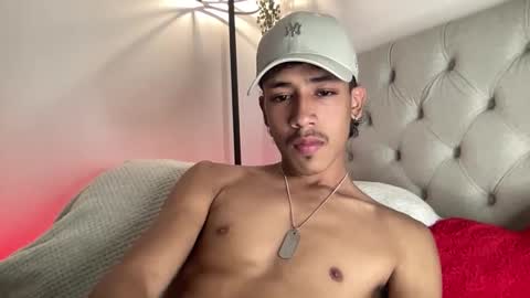 ostin 18hot online show from January 9, 4:07 am