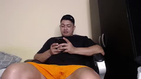 Snapshot of otto_stud chatting on January 13, 4:07 am otto_stud online show from January 13, 4:07 am
