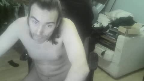 Snapshot of ouinnybis195625 chatting on December 16, 7:00 pm ouinnybis195625 online show from December 16, 7:00 pm