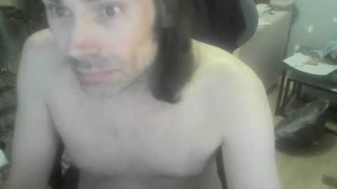 Snapshot of ouinnybis195625 chatting on December 19, 7:29 am ouinnybis195625 online show from December 19, 7:29 am