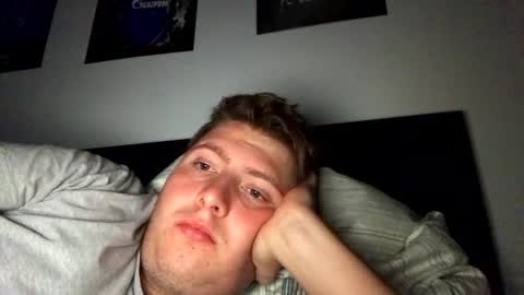 outflayd online show from November 2, 11:53 pm