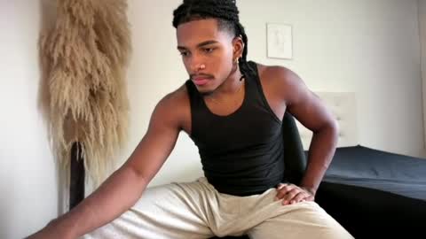 Owen online show from April 30, 8:57 pm