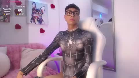 Owen online show from February 27, 9:14 pm