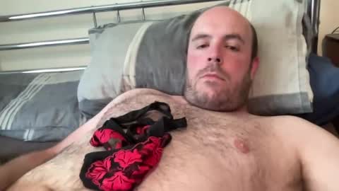 Owen2022 online show from April 26, 1:52 pm