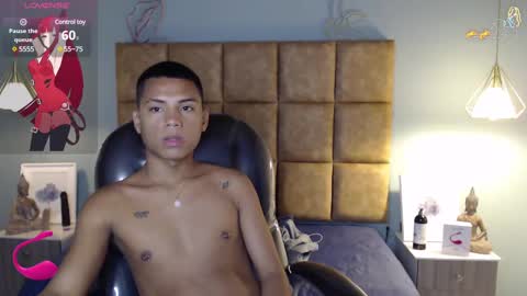 OWEN online show from December 20, 8:12 pm