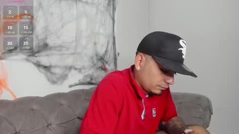 O W E N - S T O N E online show from October 18, 4:50 am