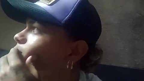 ozunababy18 online show from September 17, 2:56 am