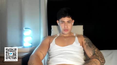 Snapshot of pablo_boston chatting on October 22, 5:44 am Javi online show from October 22, 5:44 am