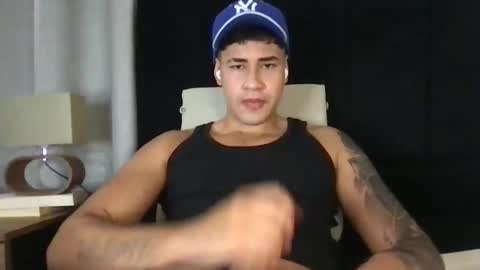 Snapshot of pablo_boston chatting on January 28, 7:53 am Javi online show from January 28, 7:53 am